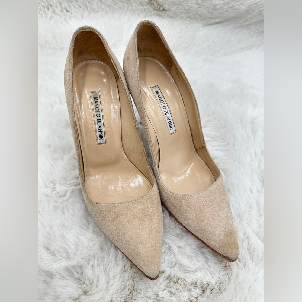 Manolo Blahnik‎ Beige Suede nude Pumps 36.5 size 6.5